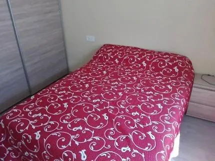 Gijon, Av Juan Alvargonzales * גיחון
